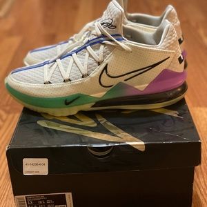 Nike Lebron 17 Low “ Glow”